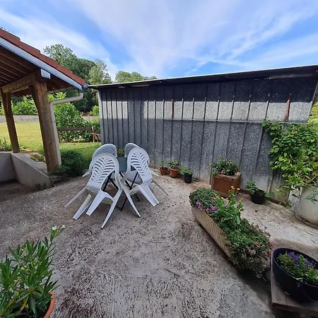 Cosy Face Au Parc Des Bosquets, Avec Parking, Terrasse Et A Deux Pas Du Chateau De - Fr-1-584-293 Luneville