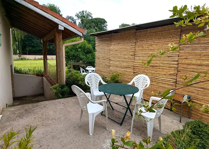 Prázdninový dům Cosy Face Au Parc Des Bosquets, Avec Parking, Terrasse Et A Deux Pas Du Chateau De - Fr-1-584-293 *